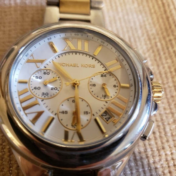 Michael Kors Camille Chronograph Watch - Picture 3 of 13